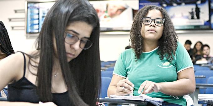 (Riva Moreira)