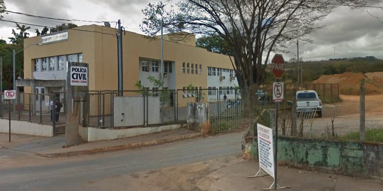 (Google Street View/Reprodução)