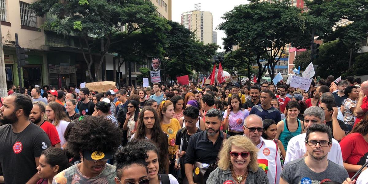 (Simon Nascimento)