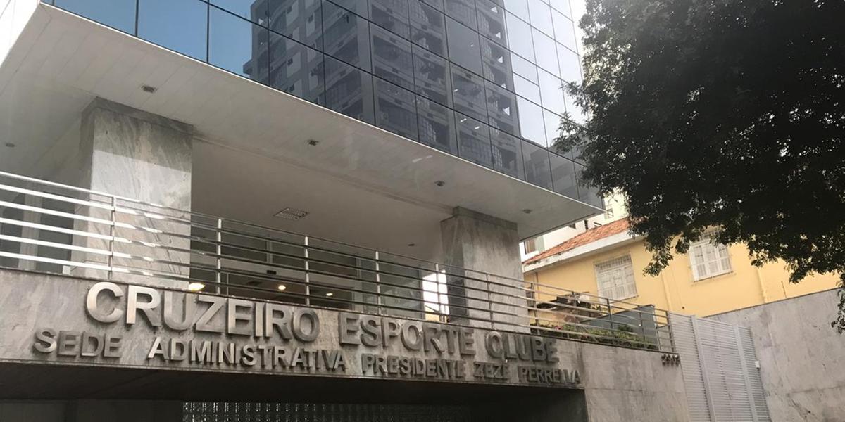 (Luciano Dias)