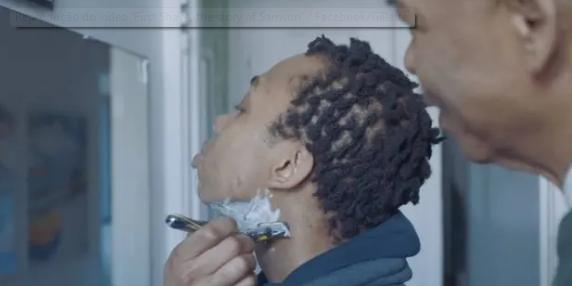 (Reprodução do vídeo 'First Shave, the story of Samson' / Facebook/Gillette)