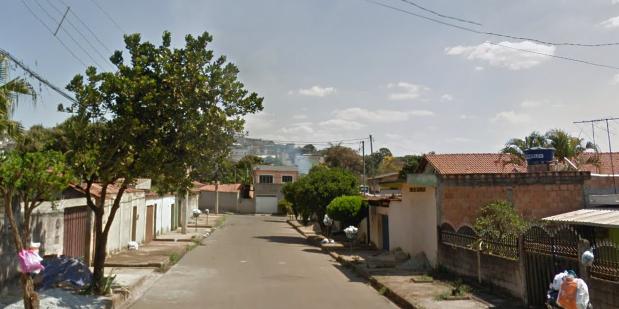 (Google Street View/Reprodução)