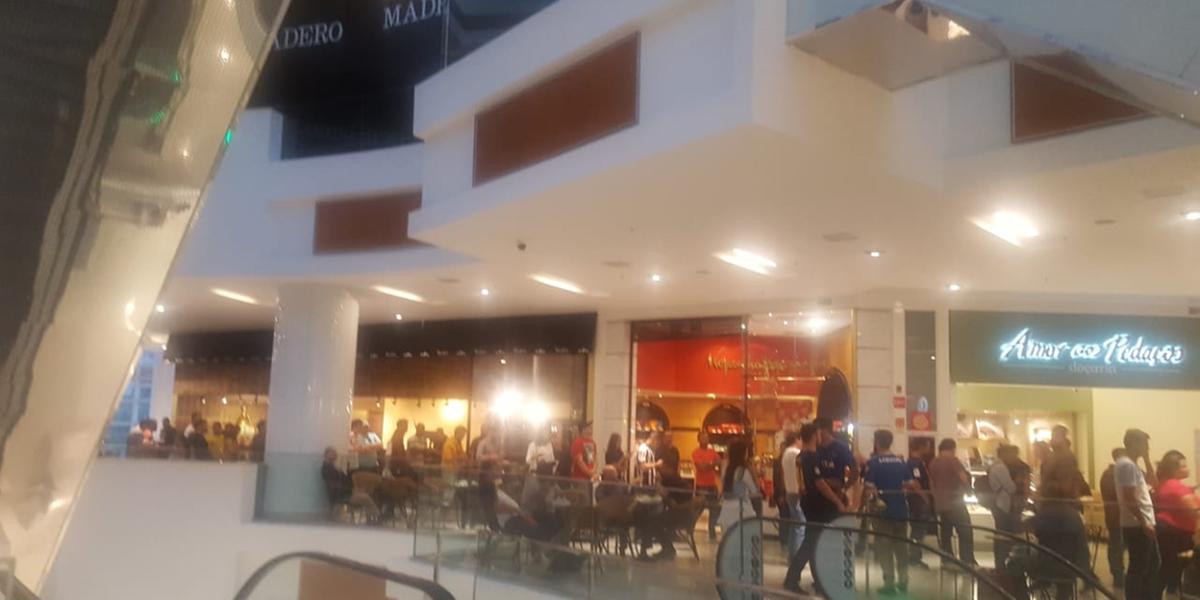  (Adriana Simões)