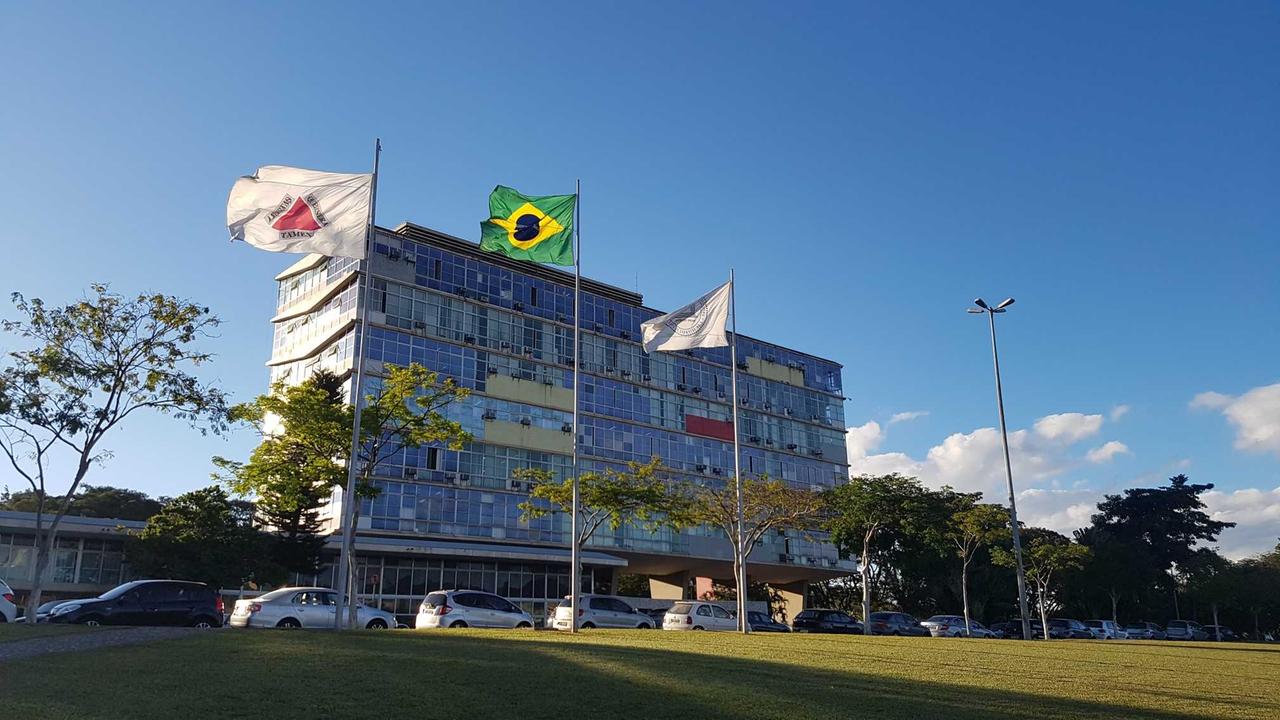 UFMG - Universidade Federal de Minas Gerais - UFMG dá boas-vindas