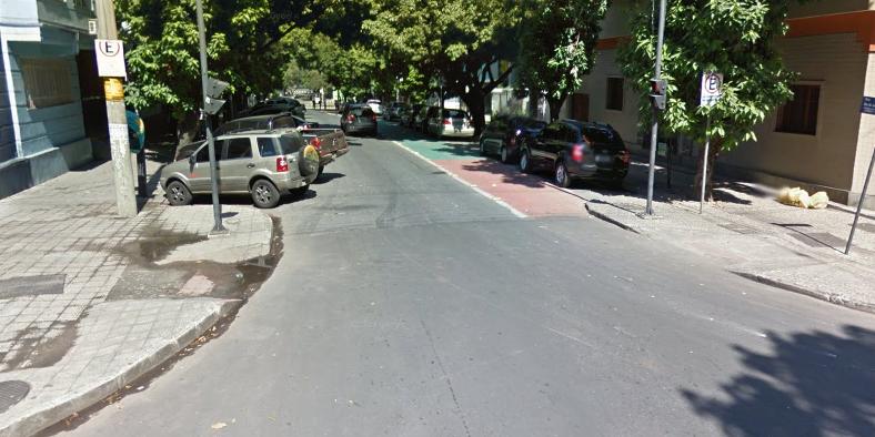 (Google Street View/Reprodução)