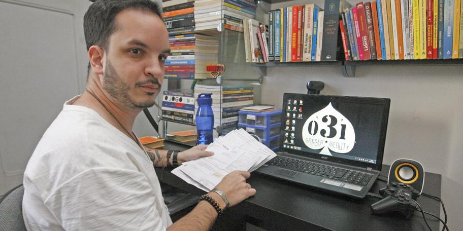 (Riva Moreira )