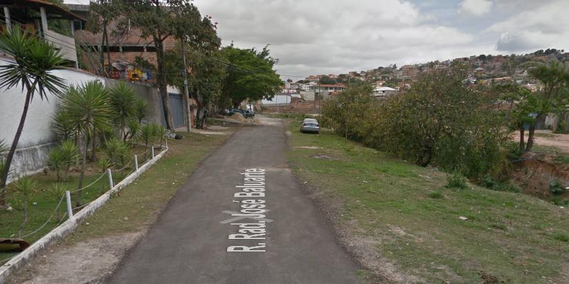 (Google Street View/Reprodução)