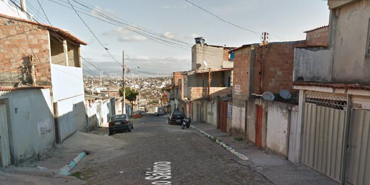 (Google Street Views/Reprodução)