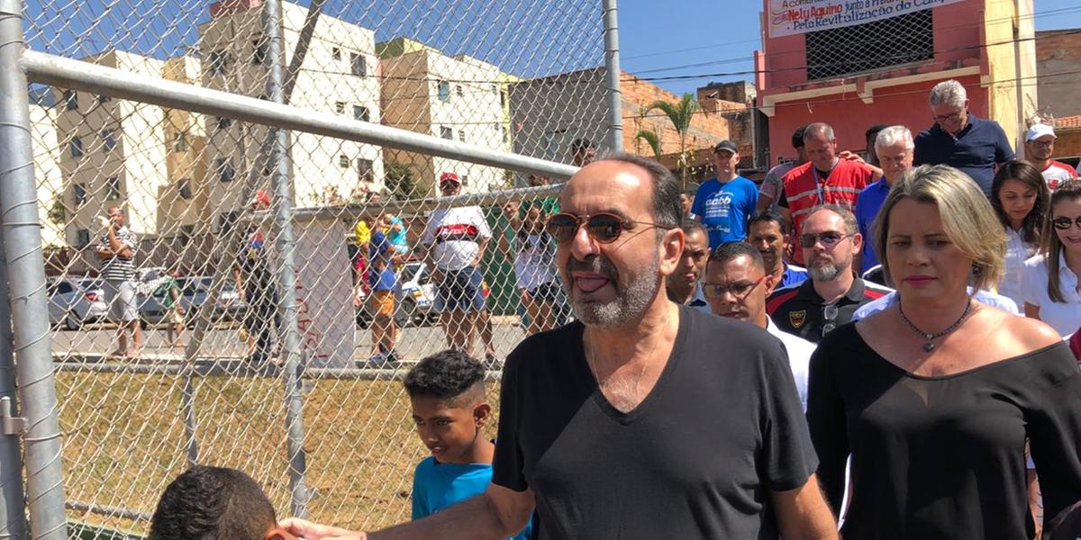 (Simon Nascimento)