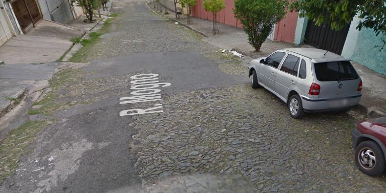 (Google Street Views/Reprodução)