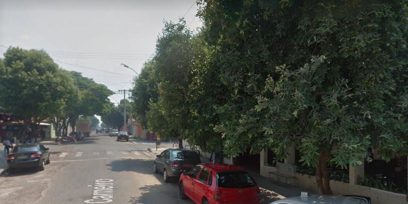 (Google Street View/Reprodução)