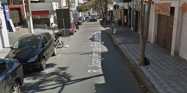 (Google Street View/Reprodução)