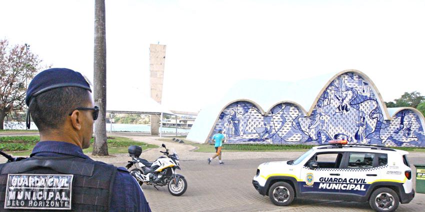 (Maurício Vieira)