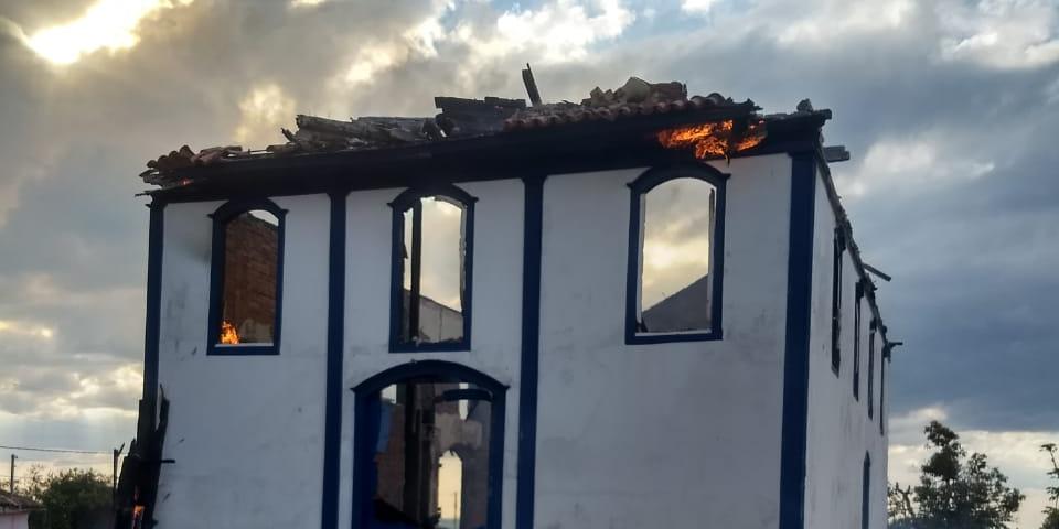 (Corpo de Bombeiros/Divulgação)