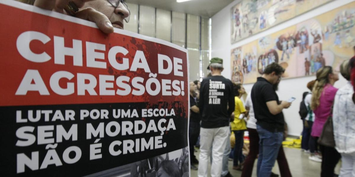 (Riva Moreira)