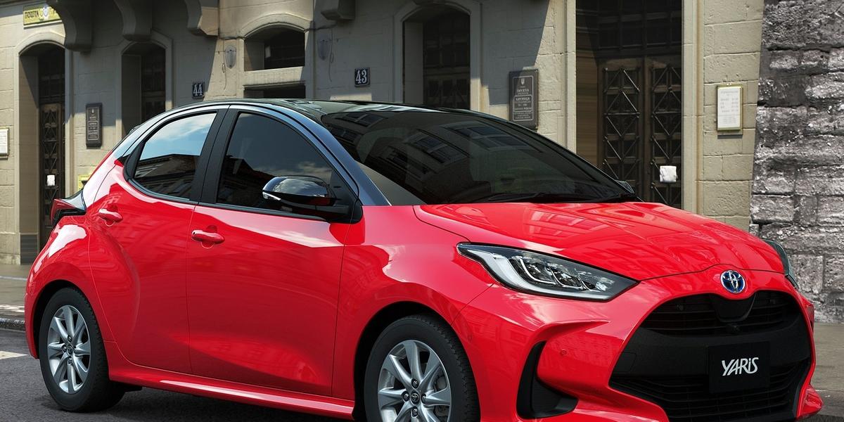 (Toyota)