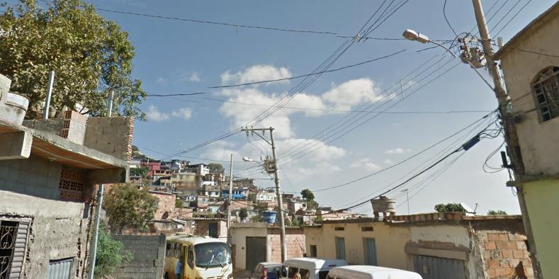 (Google Street View/ Reprodução)