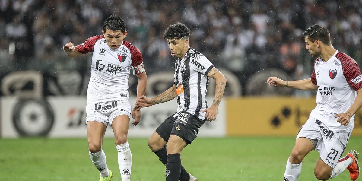 (Bruno Cantini / Atletico)