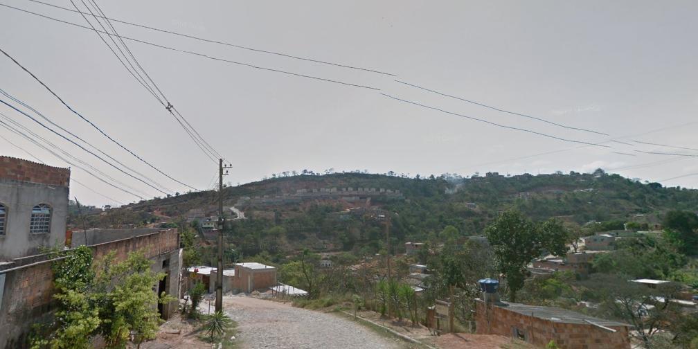 (Google Street View/Reprodução)