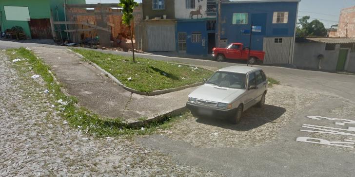 (Google Street View/Reprodução)