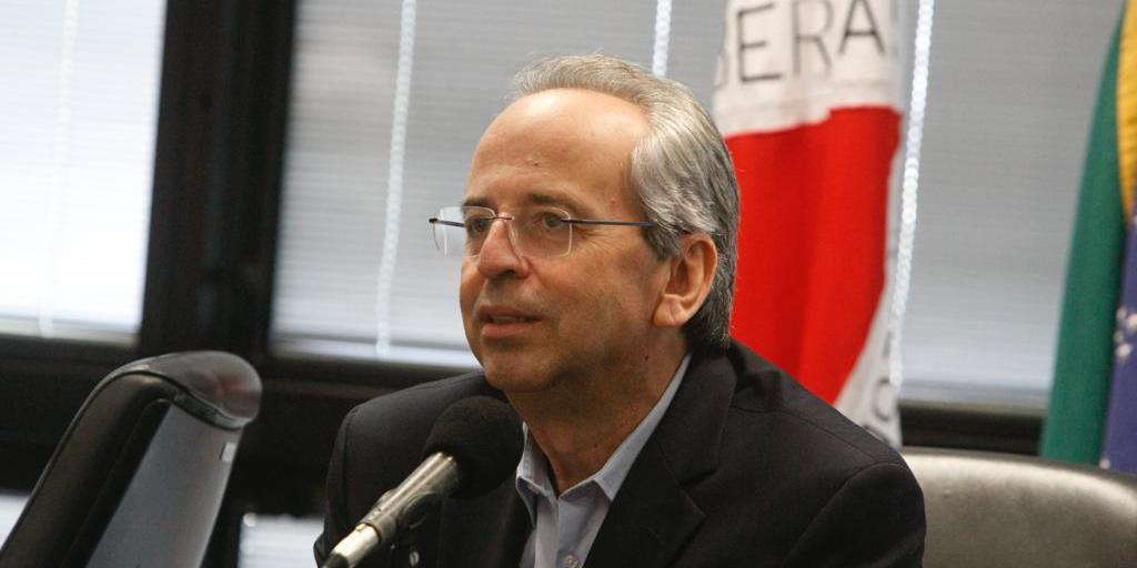 (Riva Moreira)