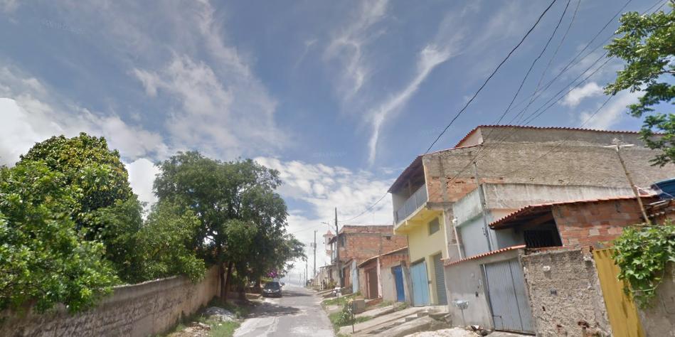 (Google Street View/Reprodução)