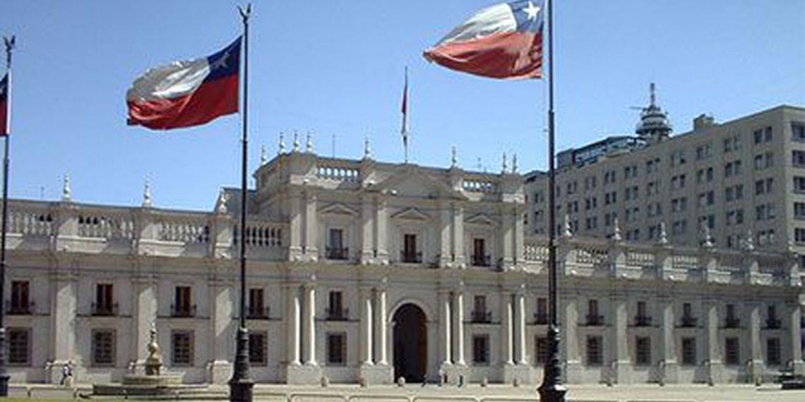 Previsão da companhia aérea é que mais de 46 mil passageiros sejam transportados anualmente entre Minas e Chile (Divulgação/Governo do Chile )