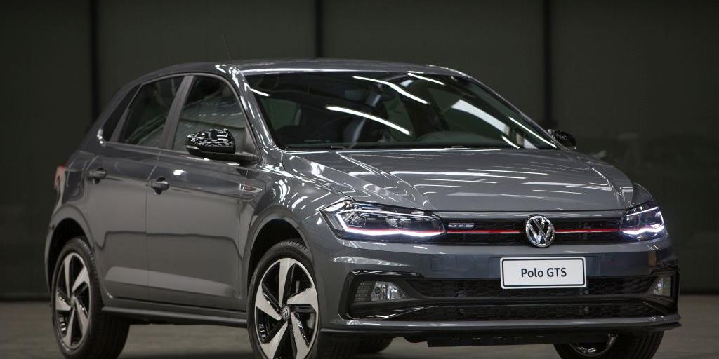 (VW)