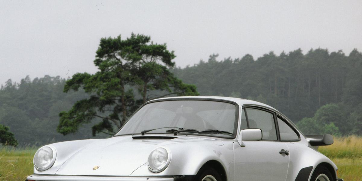 (Porsche)