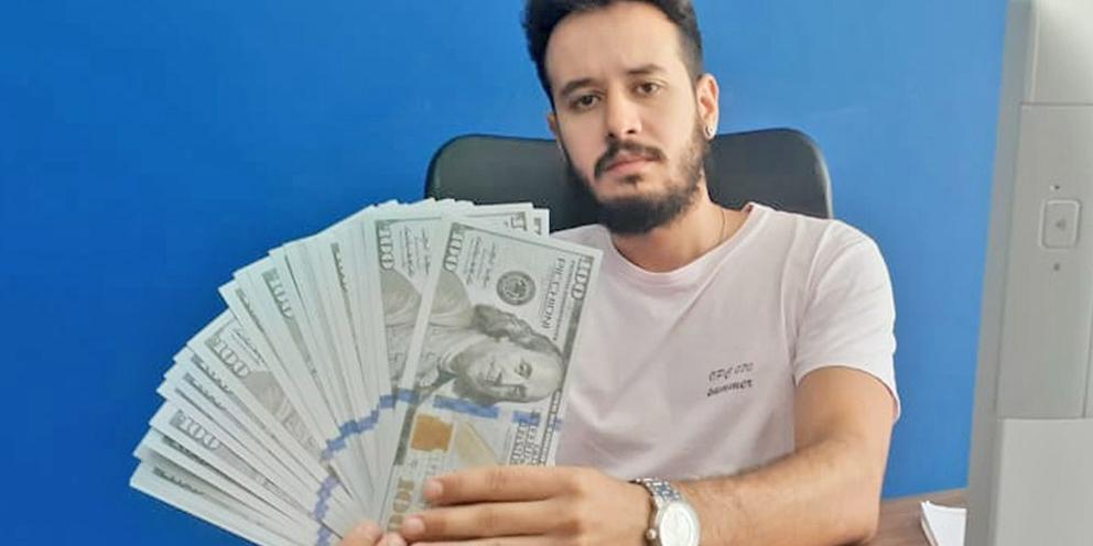 (PAULO HENRIQUE LOBATO)
