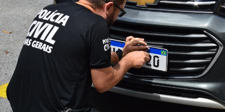 Resolução que instituiu a placa Mercosul vem sendo objeto de consulta junto aos órgãos de trânsito (PCMG/Divulgação)