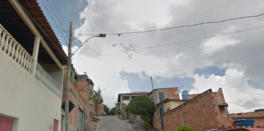 (Google Street View/Reprodução)
