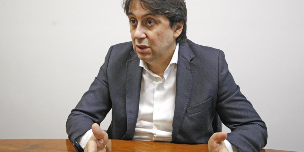 (Riva Moreira)