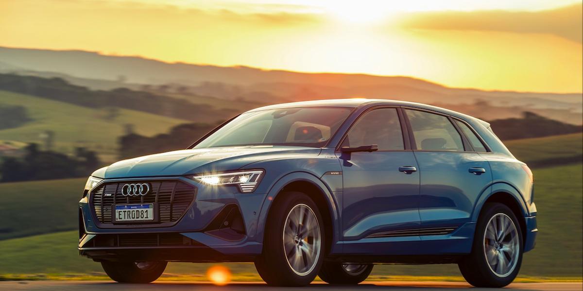 (Audi)