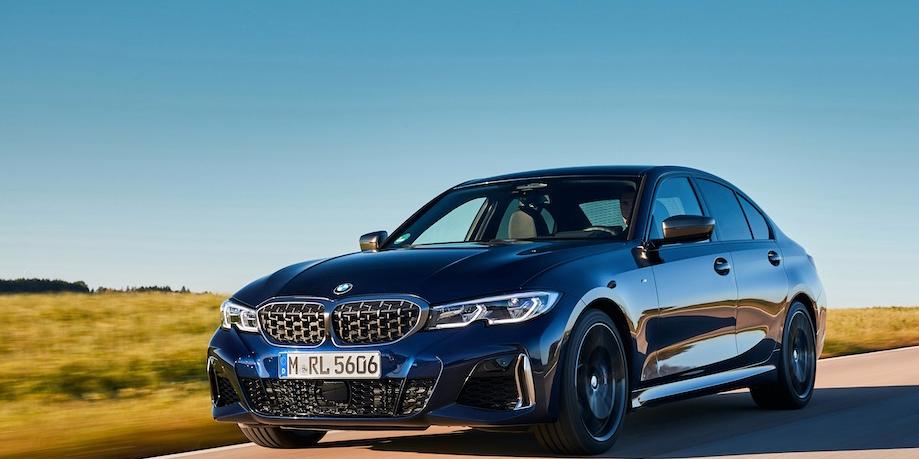 (BMW)