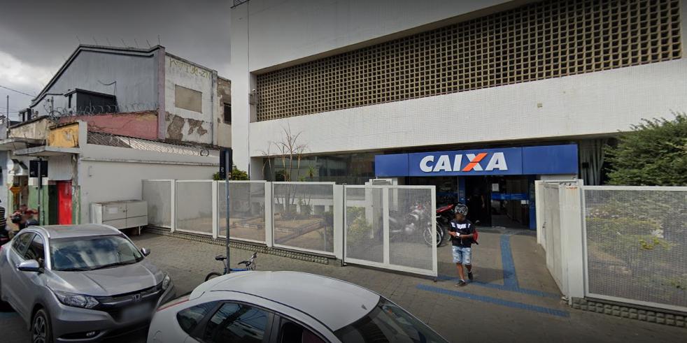 (Google Street View/Reprodução)