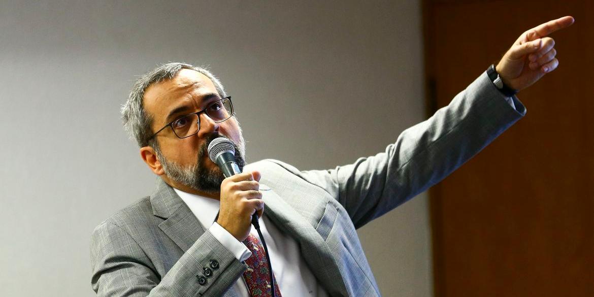 Weintraub foi ministro da Educação entre abril de 2019 e junho de 2020, quando deixou a equipe de governo do então presidente Bolsonaro para assumir um cargo de diretor no Banco Mundial, em Washington (Marcelo Camargo/Agência Brasil)