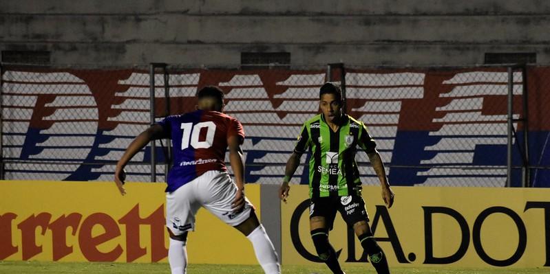 (Estevão Germano/América)