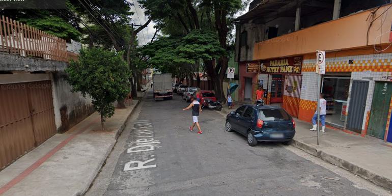 (Google Street Views/Reprodução)