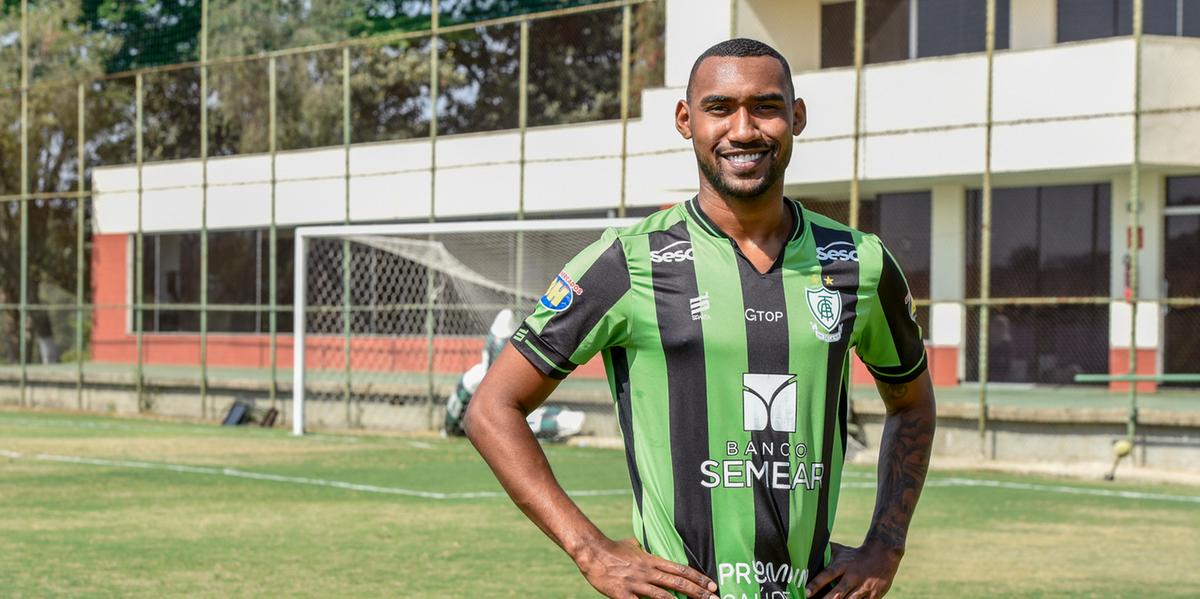 (Mourão Panda / América)