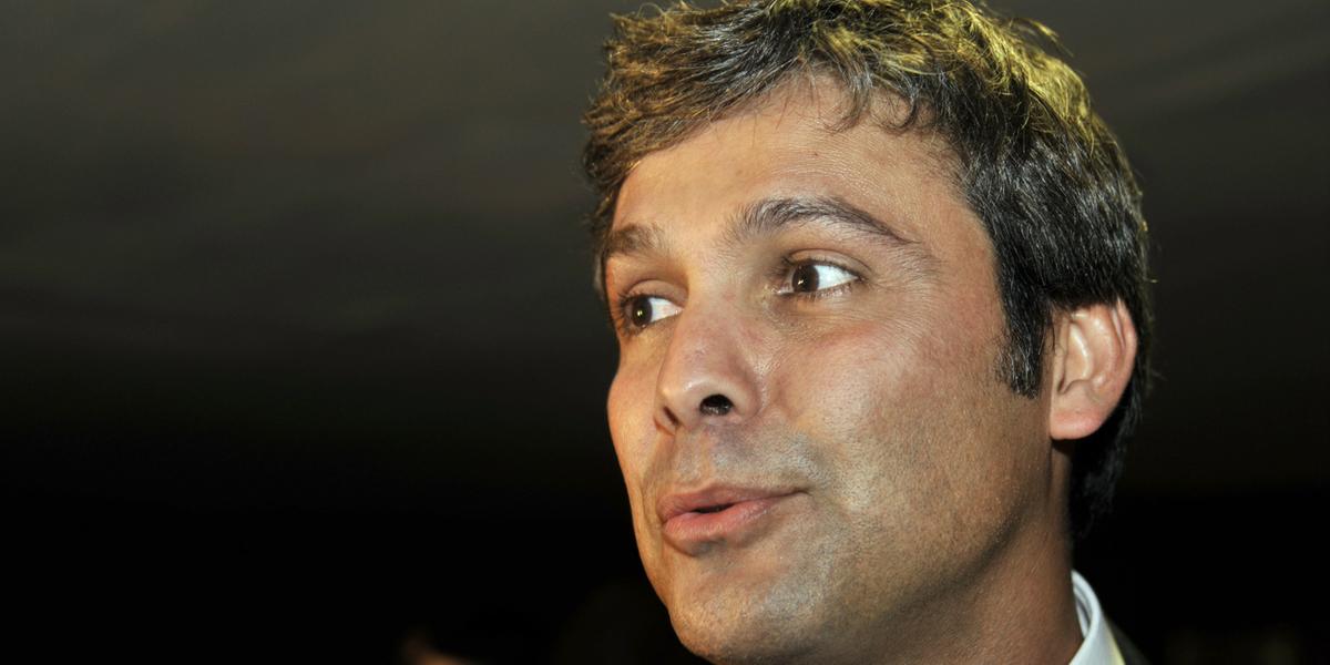 (José Cruz)