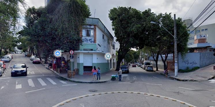 (Google Street View/Reprodução)