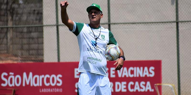 (João Zebral / América)