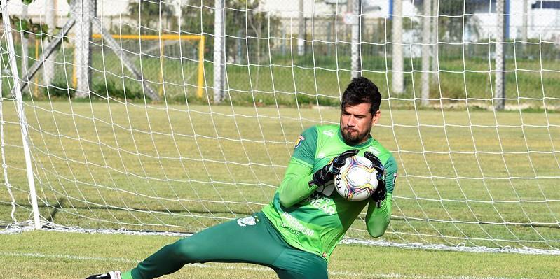 (Estevão Germano/América)