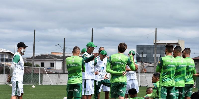  (Estevão Germano/América)
