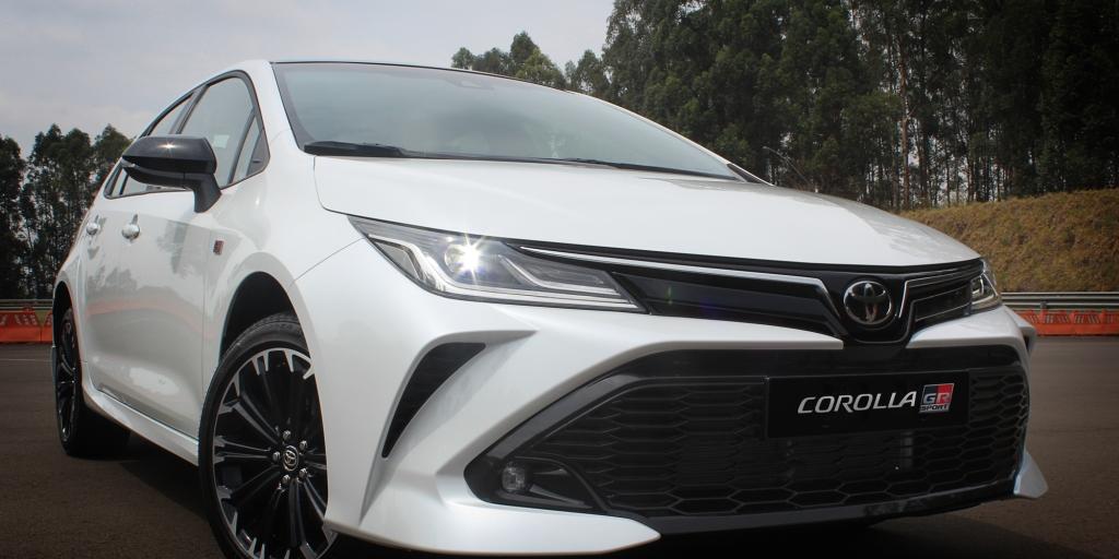 (Toyota)