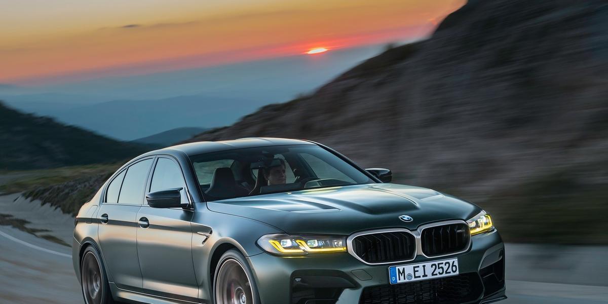 (BMW)