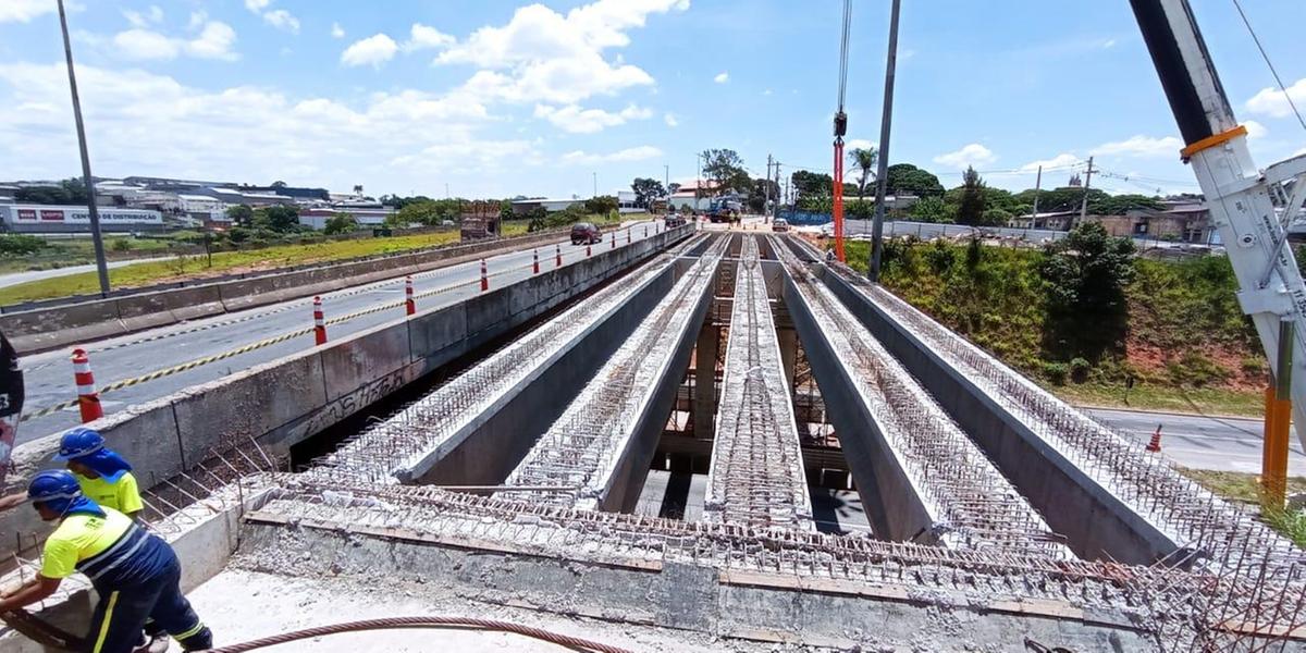 (Via 040/Divulgação )