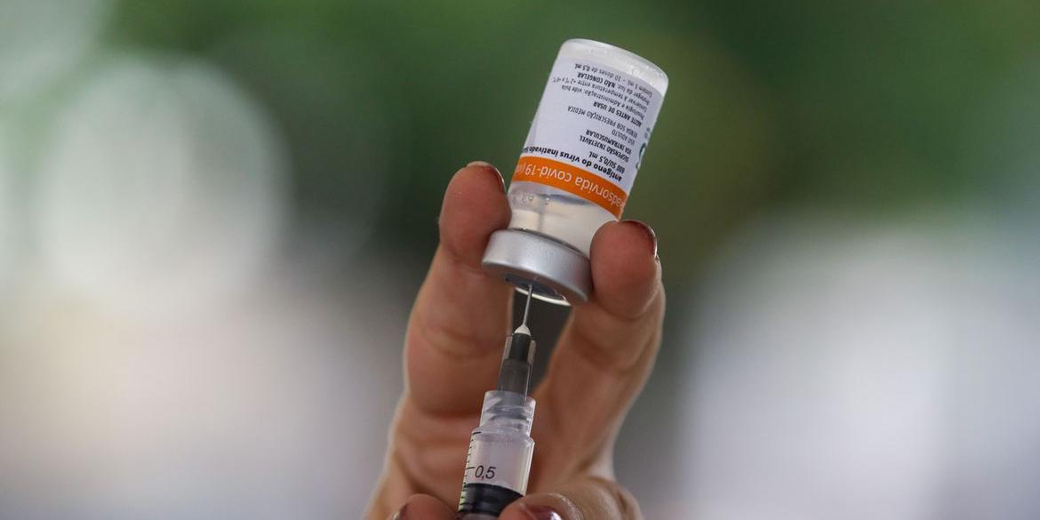 Vacinação será anual (Tânia Rêgo/Agência Brasil)