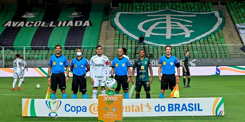 (Mourão Panda / América)